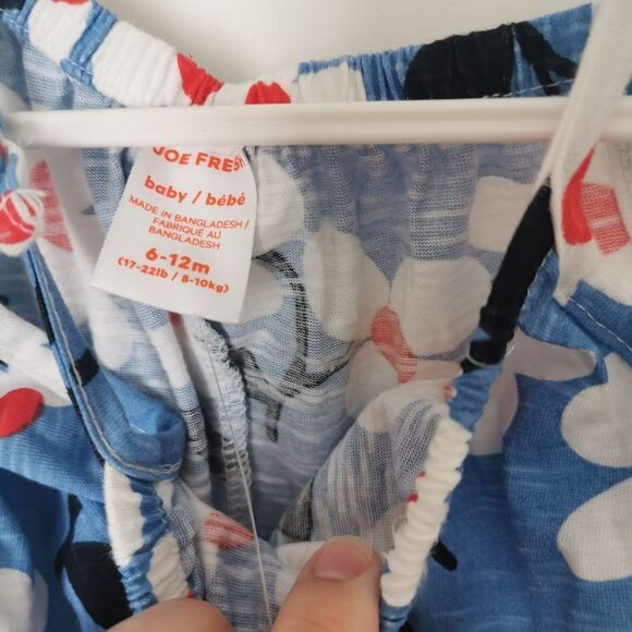 3/$20 BNWT Joe Fresh floral romper size 6-12 m - Picture 3 of 4